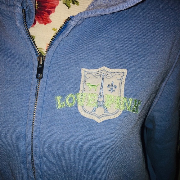 Rare Vintage VS Pink Paris Patch Hoodie - Picture 3 of 6